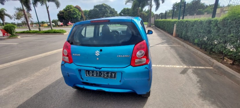 Venda Estou a vender o meu Suzuki Celerio Manual serie F em perfeitas condições e toda documentação