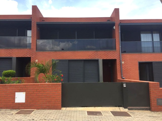 Venda Arrenda-se Moradia T3 - Condomínio Blue (Myhouse Imobiliária)