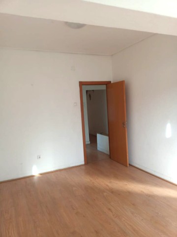 Venda ARRENDA-SE VIVENDA T3 - VILA ALICE (IMOBIÁRIA MYHOUSE)