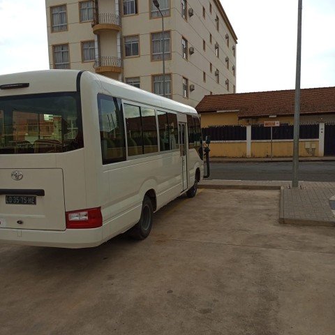 Venda TOYOTA COASTER SUPER LIMPO