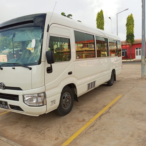 Venda TOYOTA COASTER SUPER LIMPO