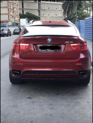 BMW X6 V8