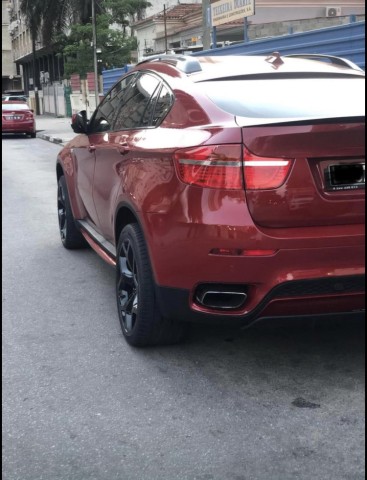 BMW X6 V8