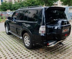 A venda Mitsubishi Pajero semi novo