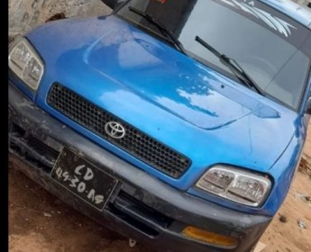 A venda Rav4 Automatica
