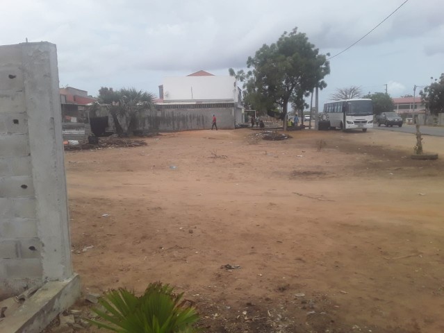 Venda Terreno 15mx15 no Camama