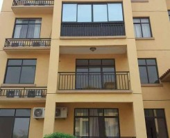 A venda Apartmento t3 no codomínio jardim de Rosa