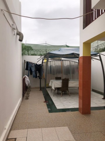 Venda Vende-se Vivenda T5 - Camama (Imobiliária myhouse)