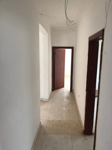 Venda Vende-se esta vivenda t3 no codomínio Benvindo