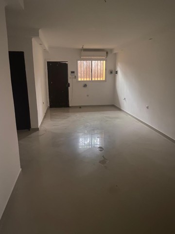 Venda Vende-se esta vivenda t3 no zango 3 rua 6