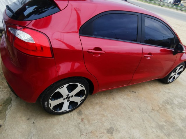 Venda Kia rio 2014