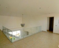 A venda VIVENDA NO CONDOMINIO PALMEIRAS EM TALATONA