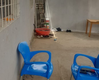 A venda Vende-se esta vivenda T2 no camama