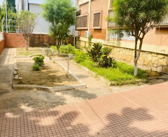 A venda APARTAMENTO A VENDA NO MIRAMAR