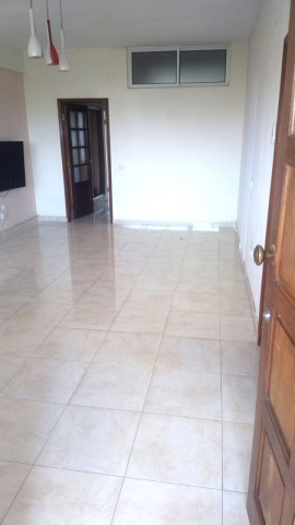 Venda Arrenda-se Apartamento T1 - Vila Lice