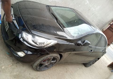 Venda Hyundai Accent 1.6