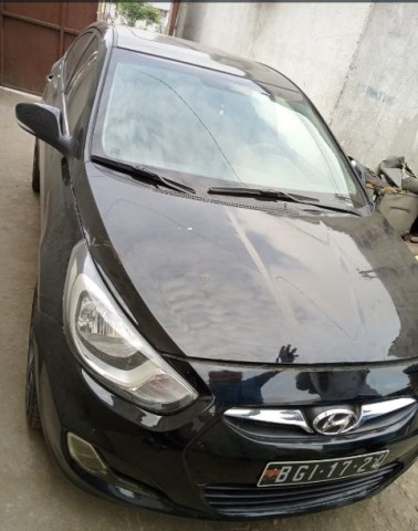 Venda Hyundai Accent 1.6