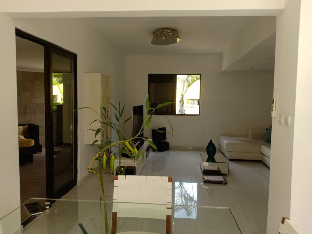 Venda Vende-se esta vivenda t3 no codomínio Flores do Talatona
