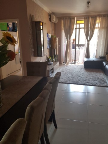 Venda APARTAMENTO MOBILADO NO JARDIN DE ROAS