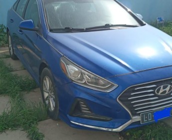 A venda Hyundai Sonata semi novo