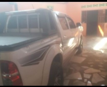 A venda Carrinha Hilux