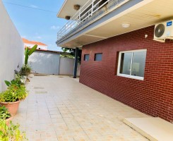 A venda Vende-se esta super vivenda de frente do Diskontão nova vida