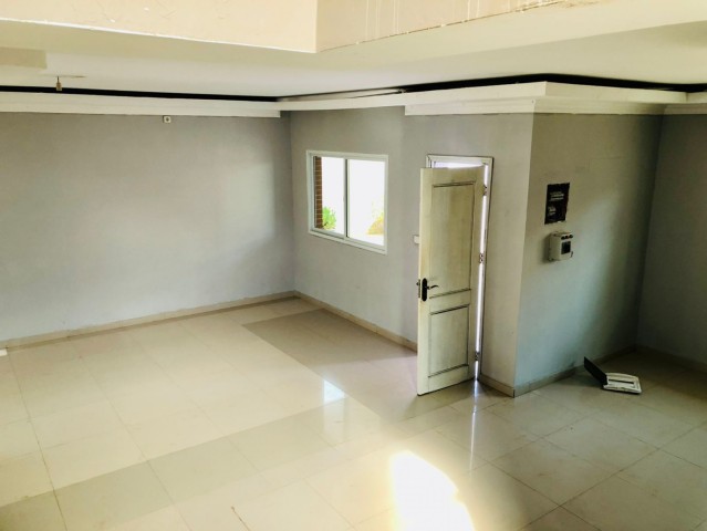 Venda Vende-se esta super vivenda de frente do Diskontão nova vida