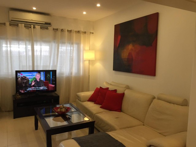 Venda MAGNÍFICA VIVENDA T4, entre Bairro-Valodia e Avenida Brasil*