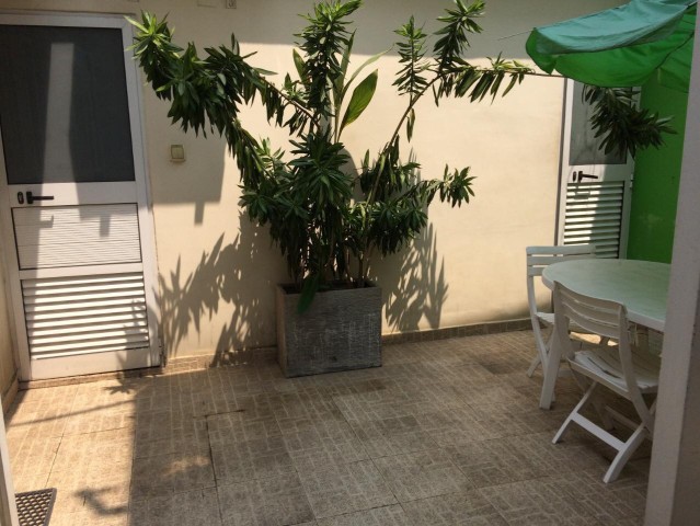 Venda MAGNÍFICA VIVENDA T4, entre Bairro-Valodia e Avenida Brasil*