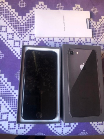 Venda IPhone 8 64GB