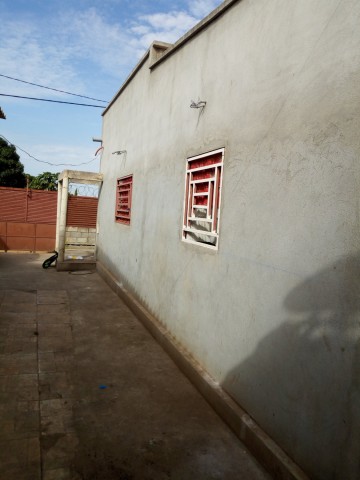 Venda VENDE-SE UMA CASA T3