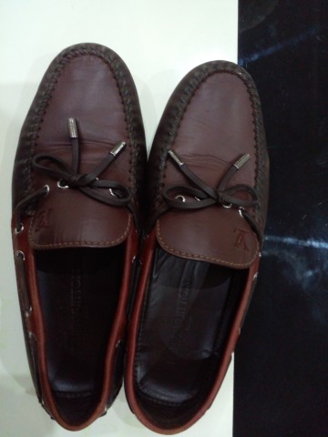 Louis Vuitton leather shoes