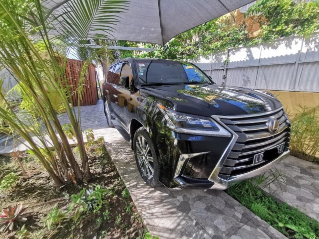 Venda Lexus L570 localizado em Talatona