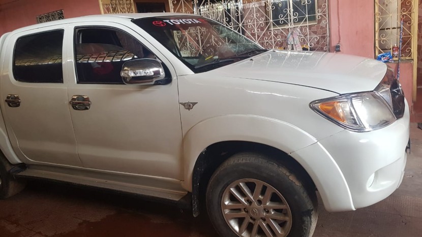 Venda Toyota Hilux