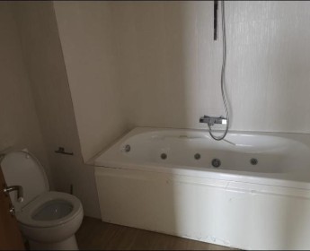 A venda APARTAMENTO NO PREDIO NOVO BEM BARATINHO