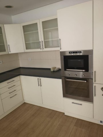 Venda APARTAMENTO NO PREDIO NOVO BEM BARATINHO