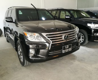 A venda LEXUS 570 motor selado caixa automática