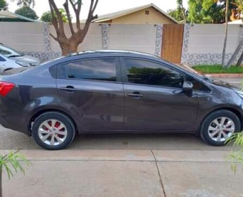 A venda Kia rio