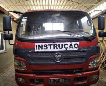 A venda Foton para escola de condução