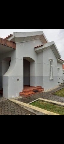 Venda Vivenda V4 em Talatona, condomínio Cajueiro