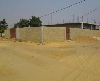 A venda Casa inacabada a venda no kikuxi
