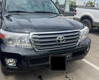 A venda LAND CRUISER GX.R V8_*
