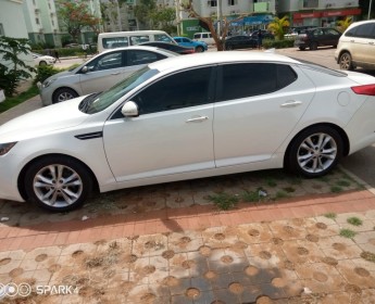 A venda Kia optima impecavèl