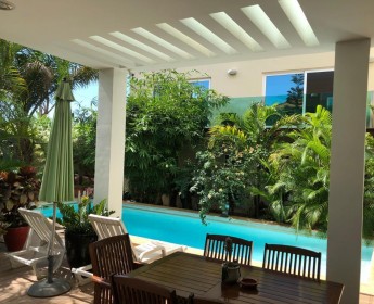 A venda Belíssima casa V4+1 com piscina Benfica kifica