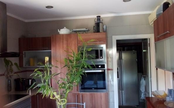 Venda Vivenda V4 térrea com piscina em Talatona condomínio Alpha*