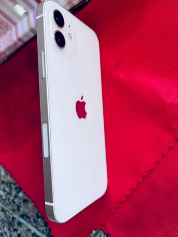 Venda IPhone 12 normal