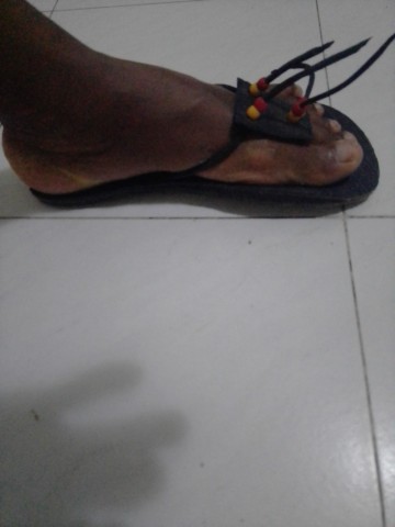 Venda Vendo Chinelas de alta qualidade e excelente