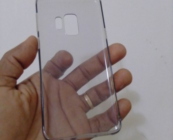 A venda Vendo Capa de Samsung S9 de silicone genuíno e original