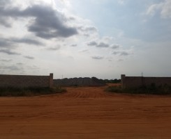A venda TERRENO LOCALIZADO NO CENTRO DO PÓLO INDUSTRIAL DE VIANA