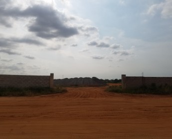 A venda TERRENO LOCALIZADO NO CENTRO DO PÓLO INDUSTRIAL DE VIANA